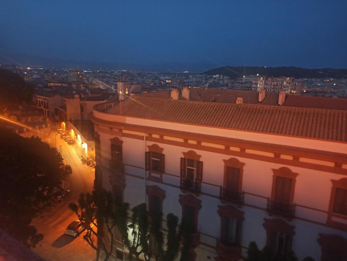 La Casetta Nel Centro Cagliari Exteriör bild